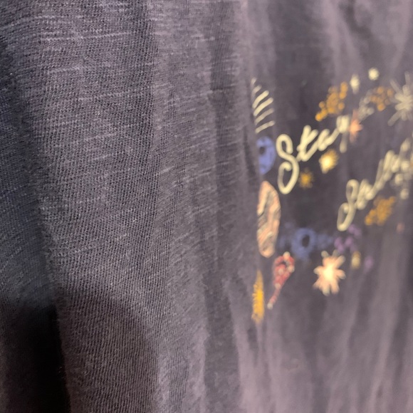 Old Navy Fun Graphic Tee - Picture 7 of 7